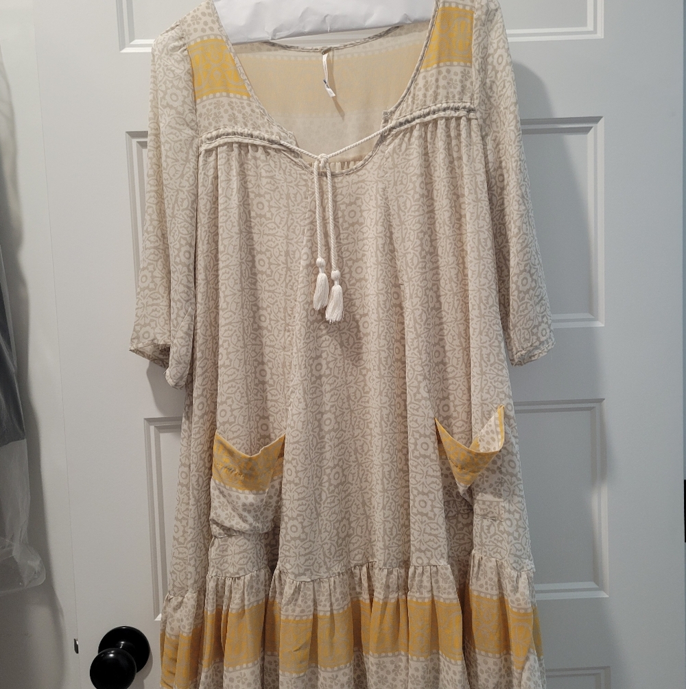 Free People Cream and Yellow 3/4  Sleeve Dress